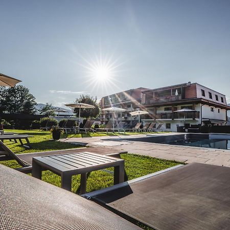 Hotel Reischach Brunico Bagian luar foto