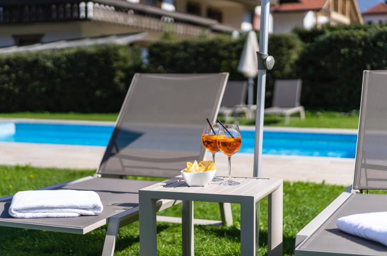 Hotel Reischach Brunico Bagian luar foto