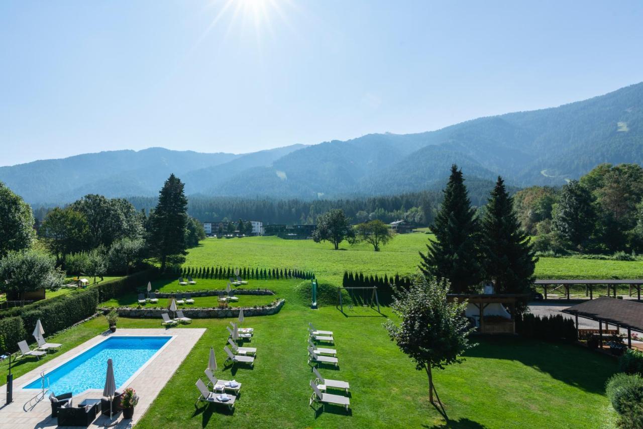 Hotel Reischach Brunico Bagian luar foto